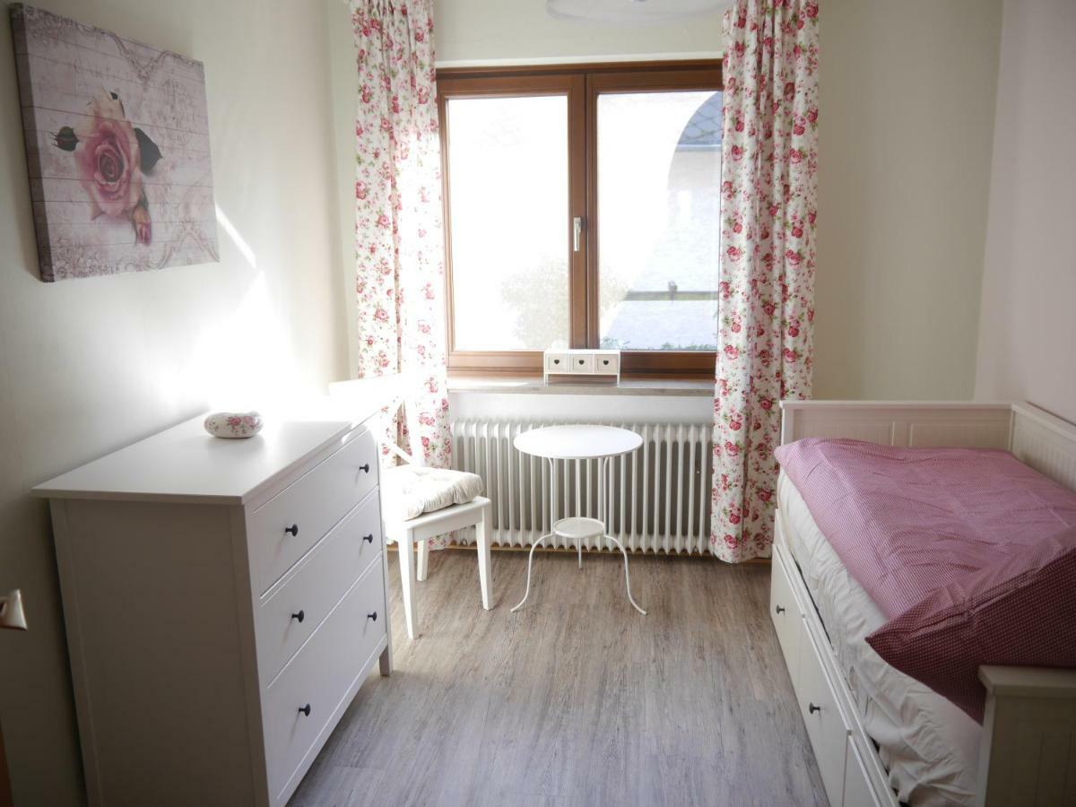 Ferienwohnung Keiner Wassenach Екстер'єр фото